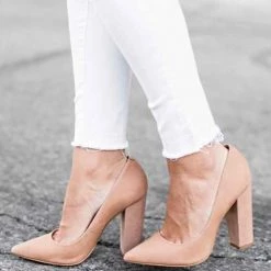 Levency New In Classic Pointed Toe Chunky Pump