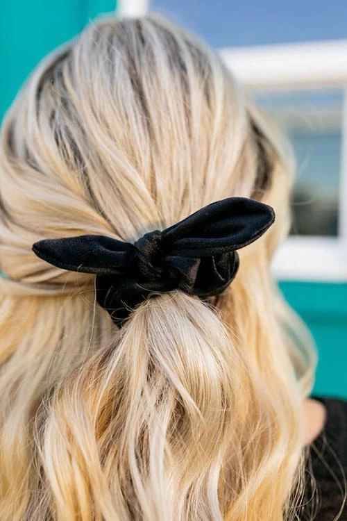 Levency New In Bow Velvet Scrunchie 2 Levency New In Bow Velvet Scrunchie