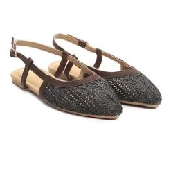 Levency New In Buckel Strap Flat Sandals