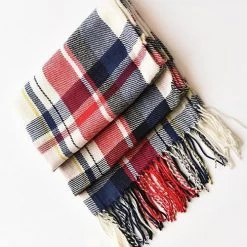 Levency Plaid Tassels Scarf