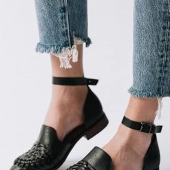 Levency Woven Hollow Pointed Flats New In