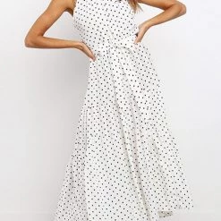 Levency New In Print Belted Sleevelss Maxi Dress