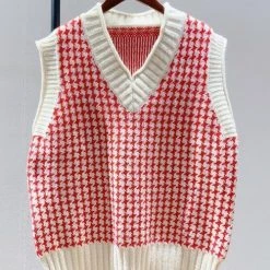 Levency Houndstooth V Neck Vest