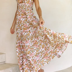 Levency Move This Way Dress Halter Neck Maxi Dress New In 9 Levency Move This Way Dress Halter Neck Maxi Dress New In