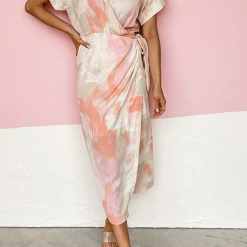 Levency Night Out On The Town Coral Abstract Midi Dress 10 Levency Night Out On The Town Coral Abstract Midi Dress