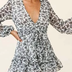 Levency Print V Neck Long Sleeve Romper New In