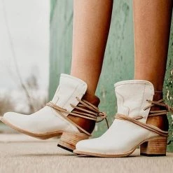 Levency Lace Up Chunky Heels Ankle Boots New In