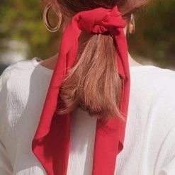 Levency Solid Neck Scarf