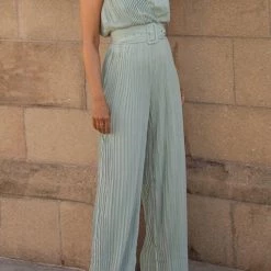 Levency New In Pleated V Neck Wide Leg Jumpsuit