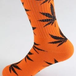 Levency Maple Leaf Couples Socks 39 Levency Maple Leaf Couples Socks