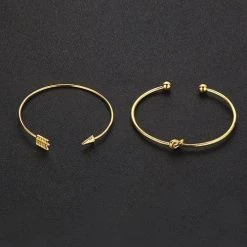 Levency Knot Arrow Bracelet