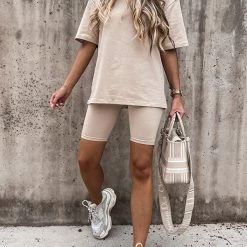 Levency New In Solid Short Sleeve Short Set