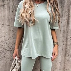 Levency New In Solid Short Sleeve Short Set