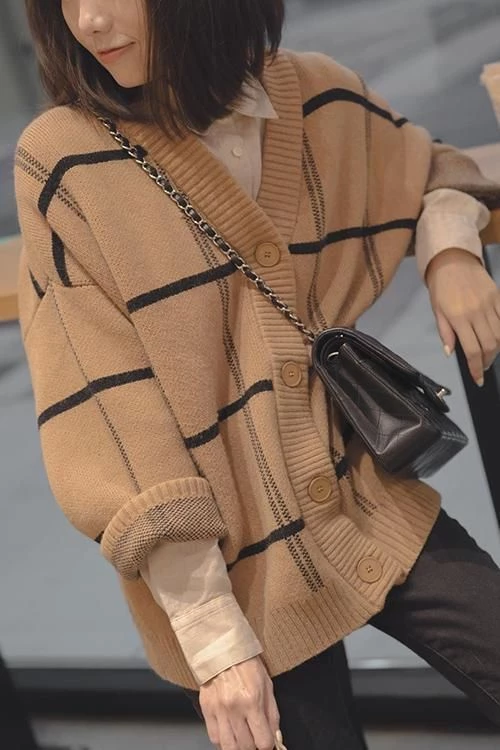 Levency Button Plaid Cardigan New In 8 Levency Button Plaid Cardigan New In