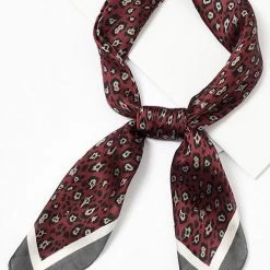 Levency New In Leopard Print Bandanas