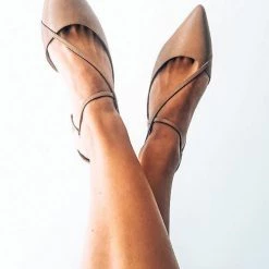 Levency Pointed Toe Low Heels Pumps