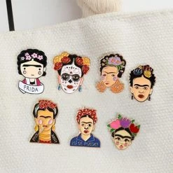 Levency Frida Kahlo Pin New In