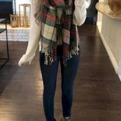 Levency Plaid Tassels Scarf