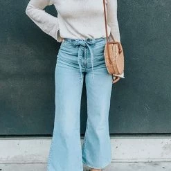 Levency Belted Loose High Waist Jeans