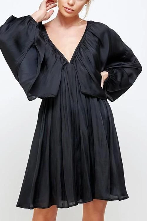 Levency Deep V-Neck Batwing Sleeve Ruffle Loose Dress New In 3 Levency Deep V-Neck Batwing Sleeve Ruffle Loose Dress New In