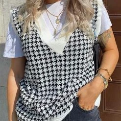 Levency Houndstooth V Neck Vest