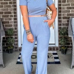 Shelynn Knot Short Sleeve Pants Set