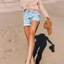 Levency Classic Pocket High Waist Denim Shorts