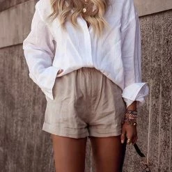 Levency Solid Pockets Shorts