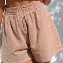 Levency Solid Pockets Shorts