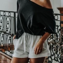 Levency Pockets Drawstring Shorts