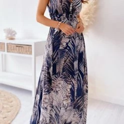 Levency Leaf Print V Neck Sleeveless Maxi Dress