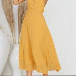 Levency New In Spaghetti Strap Midi Dress