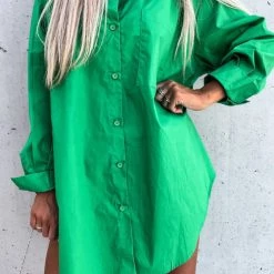 Levency Button Pockets Oversized Shirt Dress