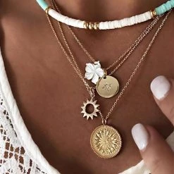 Levency New In Flower Layer Necklace