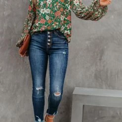 Levency New In Floral Balloon Sleeve Blouse