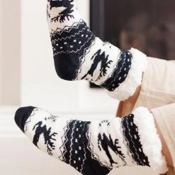 Levency Fuzzy Holiday Socks New In
