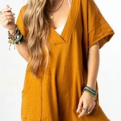 Levency Deep V Neck Solid Color Romper