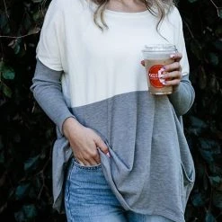 Levency New In Get Comfortable Double Pocket Sweater 37 Levency New In Get Comfortable Double Pocket Sweater