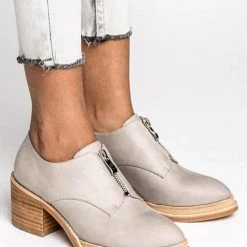 Levency Zipper Mid Heel Pumps