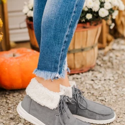 Levency New In Gypsy Jazz Odeme Sherpa Cuffed Sneaker