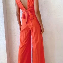 Levency Deep V-neck Sleeveless Jumpsuit