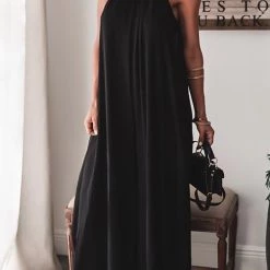 Levency Halter Neck Backless Jumpsuits