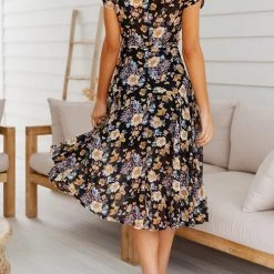 Levency Floral Print V Neck Midi Dress 17 Levency Floral Print V Neck Midi Dress