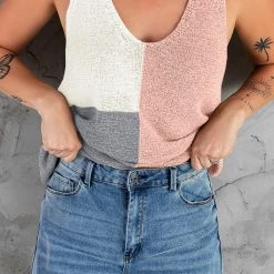 Levency Color Block Sweater Tank New In 37 Levency Color Block Sweater Tank New In