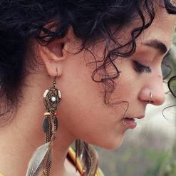 Levency Feather Dreamcather Earring