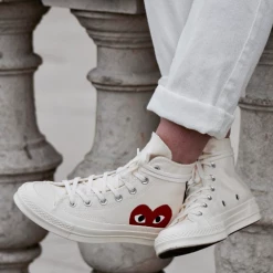 Levency Couples PLAY Heart Lace Up Sneakers