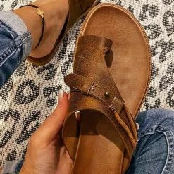 Levency Carina Flats Sandals New In