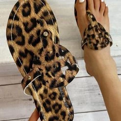 Levency Leopard Flip Lops