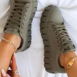 Levency Lace Up Skate Shoes