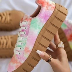 Levency Lace Up Skate Shoes